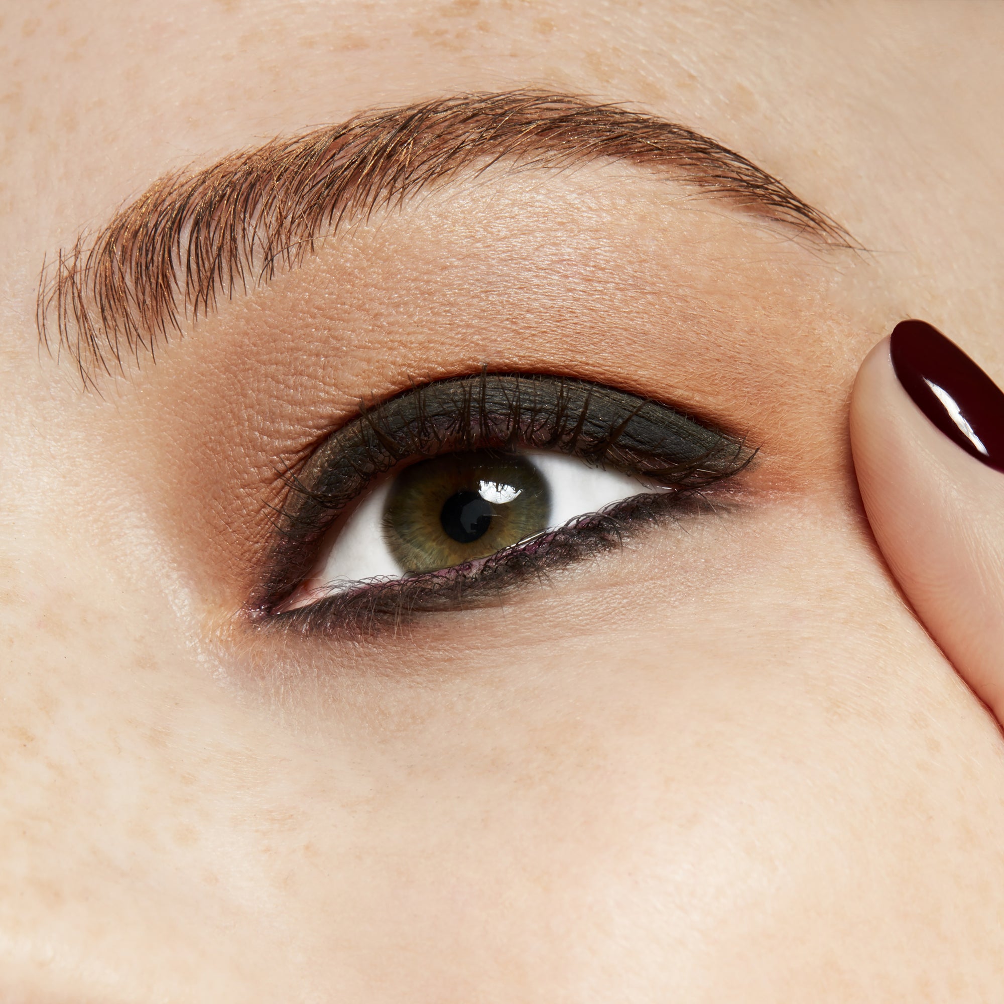 Small Eye Shadow, 1.5 g, Wedge, Model, light