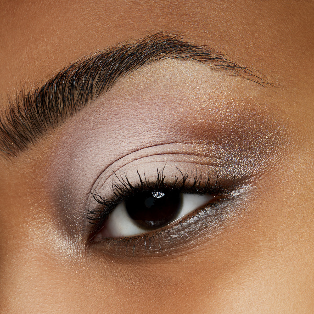 Small Eye Shadow, 1.5 g, Yogurt, Model, deep