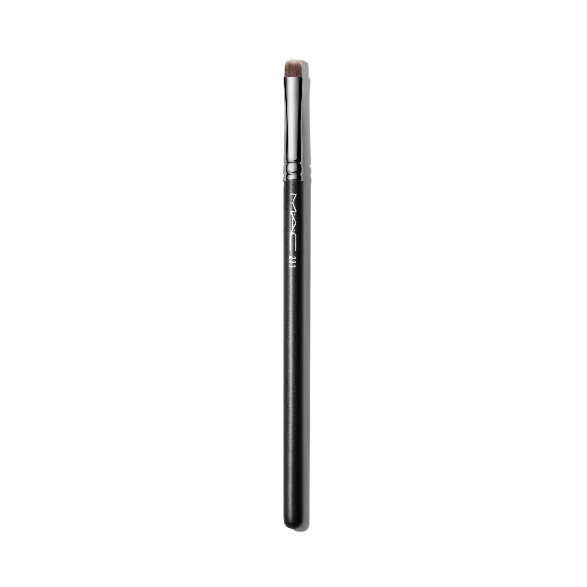 231 Synthetic Small Shader Brush, Product Shot