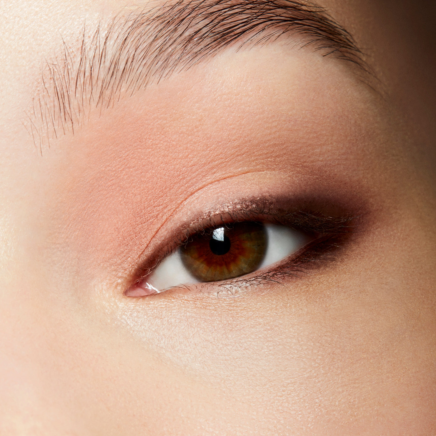 Pro Longwear Paint Pot, 5.0 g, Art Thera-Peachy, Model, light