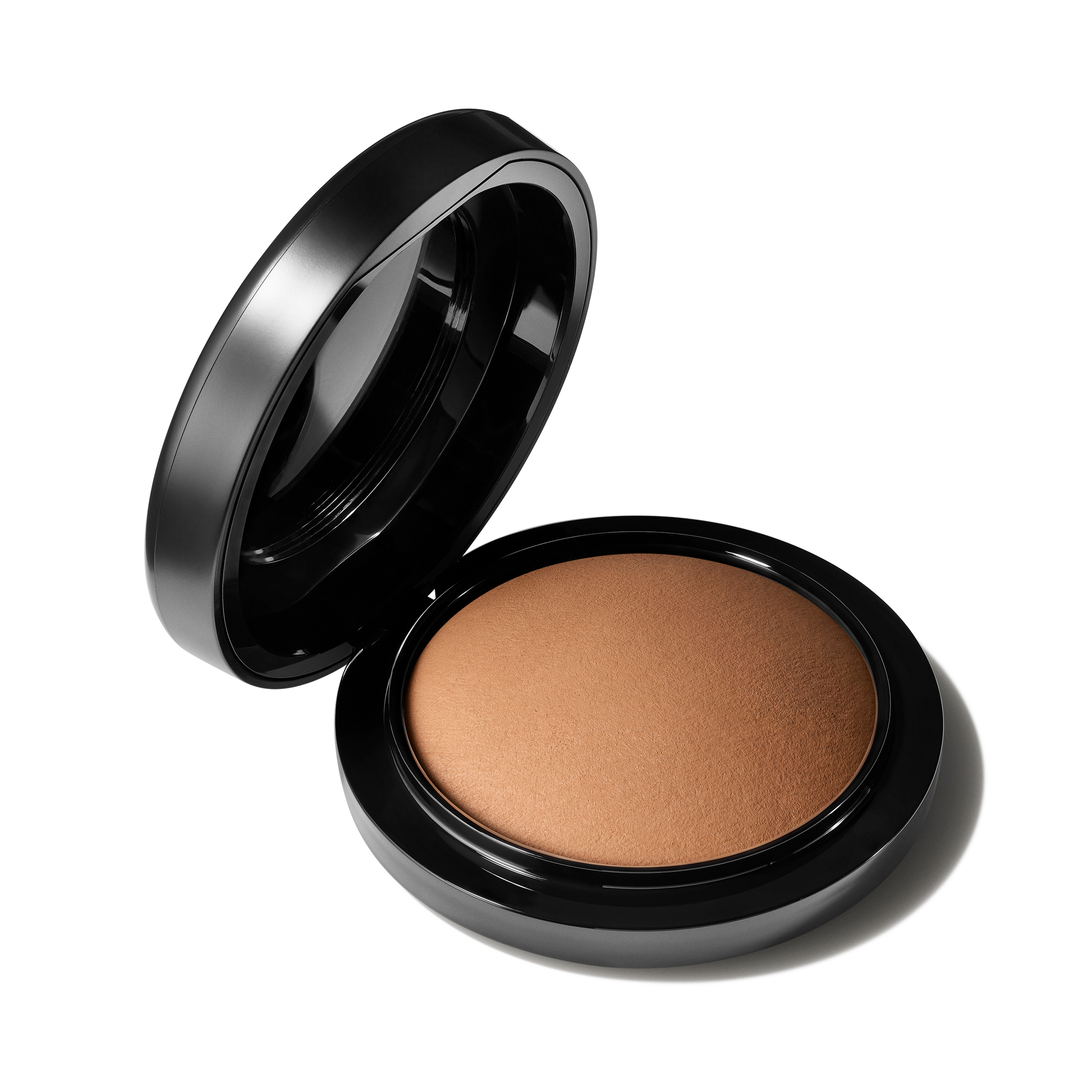 Mineralize Skinfinish Natural Face Powder, 10.0 g, Dark Tan, Product Shot