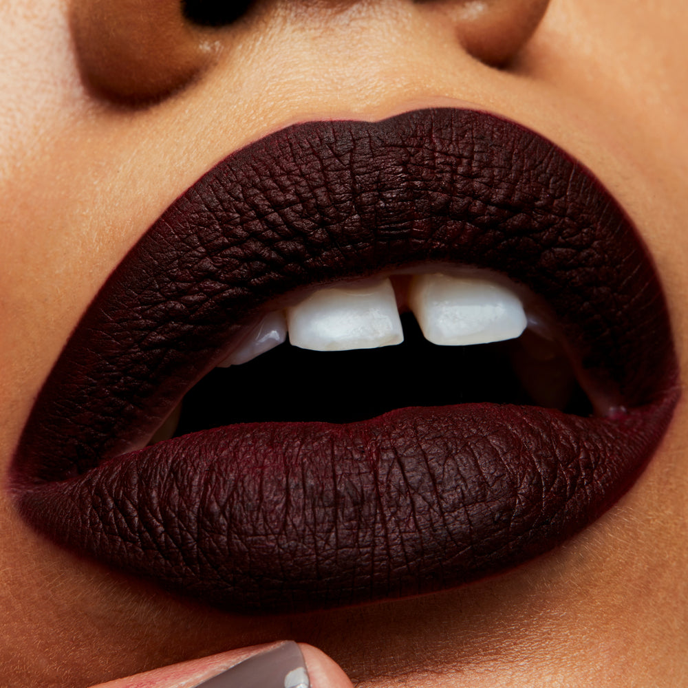 Retro Matte Liquid Lipcolour, 5.0 ml, High Drama, Model, medium