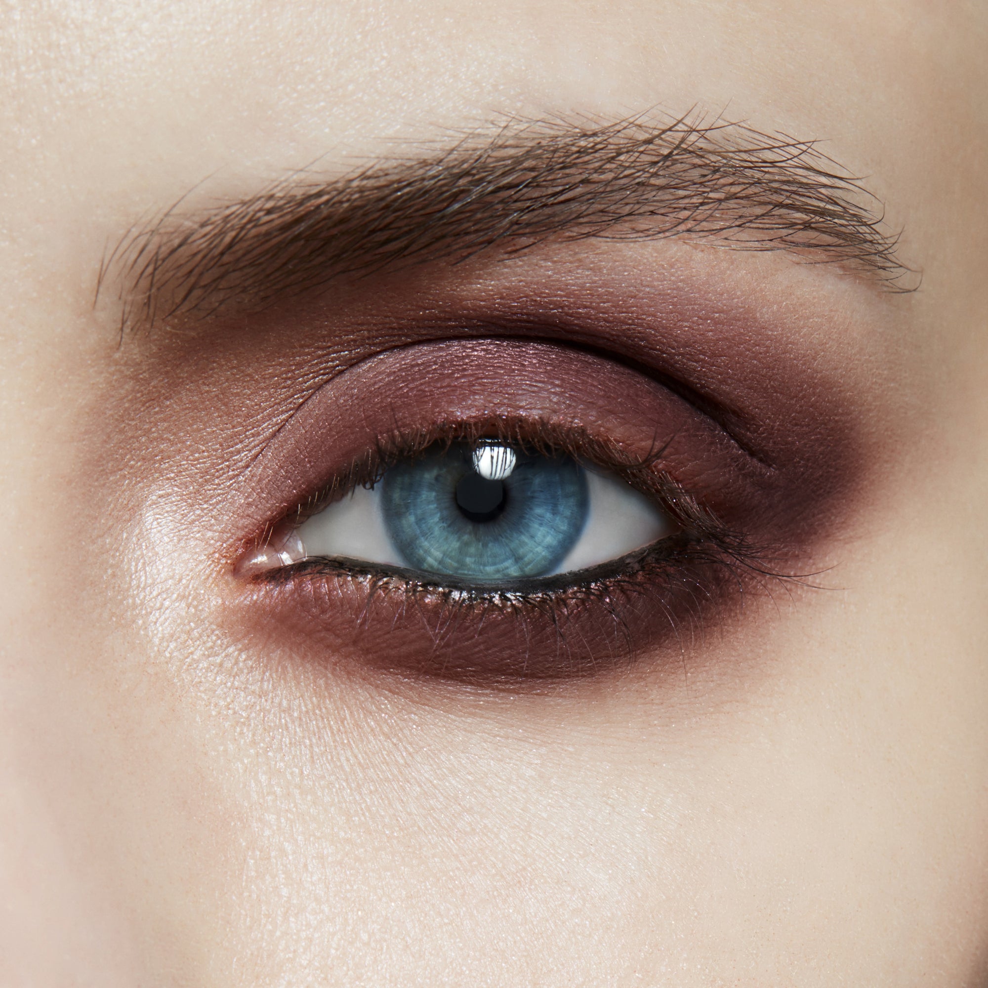 Small Eye Shadow, 1.5 g, Rose Before Bros, Model, light