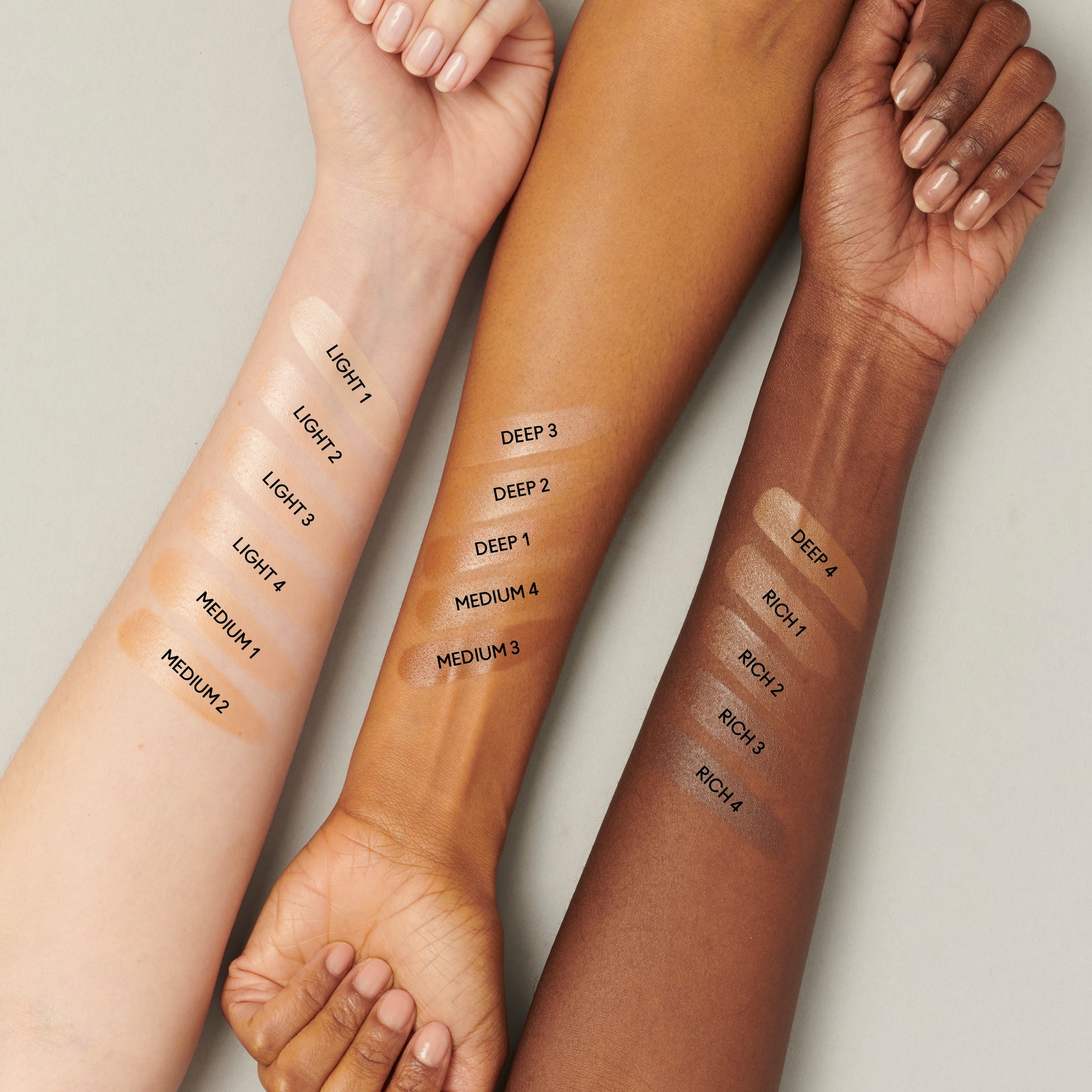 Strobe Dewy Skin Tint, 30.0 ml, Medium 1, Model