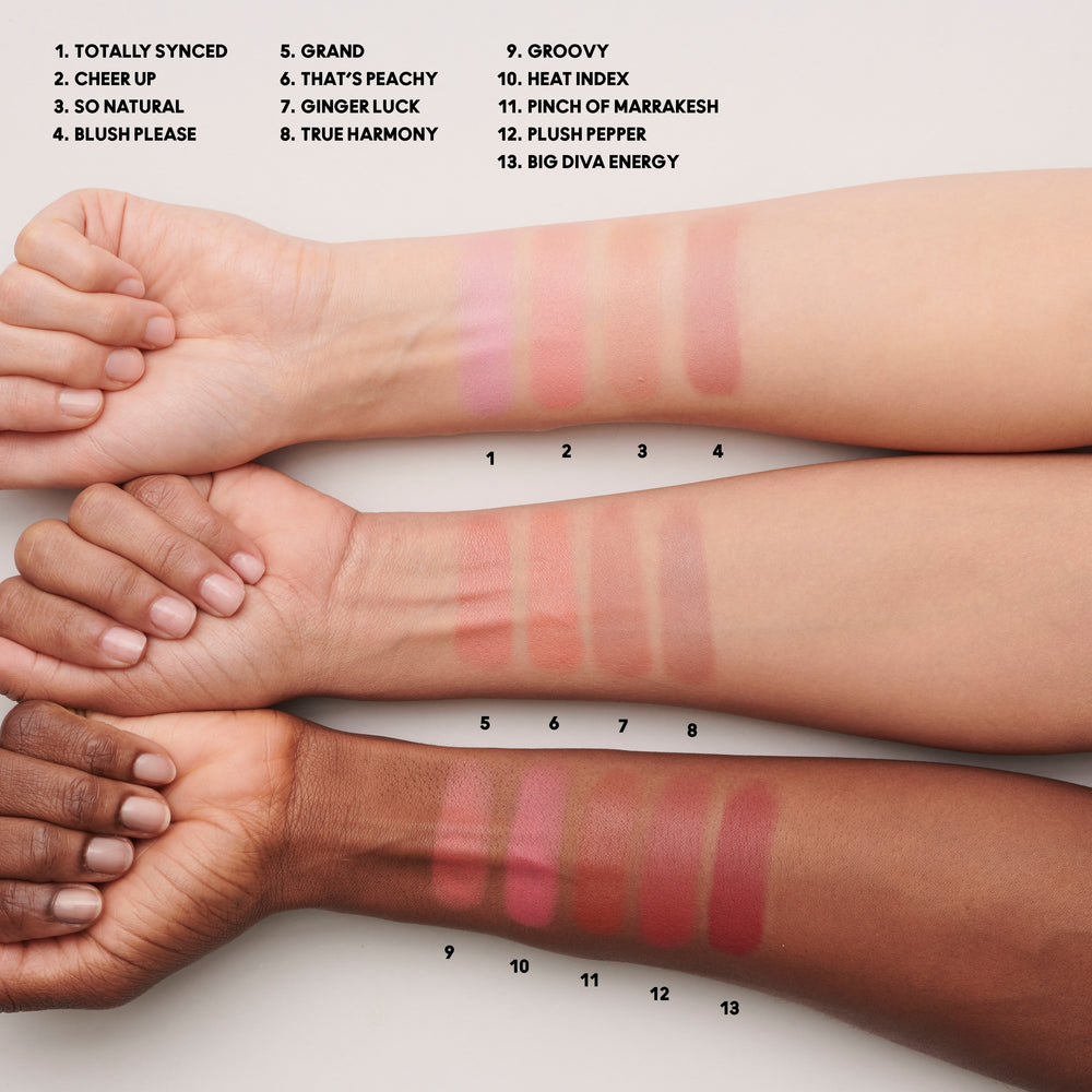 Glow Play Cushiony Blush, 7.3 g, Pinch Of Marrakesh, Model