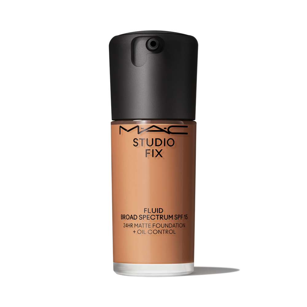 Studio Fix Fluid SPF 15 24HR Matte Foundation + Oil Control, 30.0 ml, NW25, Product Shot