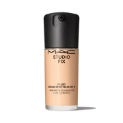 Studio Fix Fluid SPF 15 24HR Matte Foundation + Oil Control, 30.0 ml, NC16, Product Shot