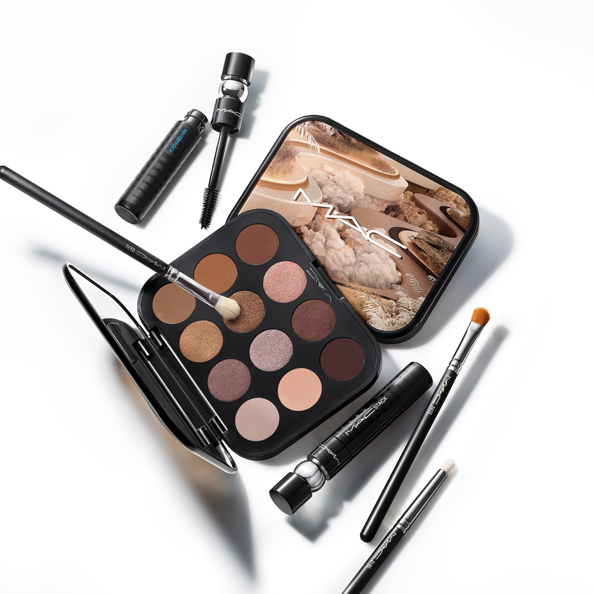 Connect In Colour Eye Shadow Palette: Unfiltered Nudes, 12.2 g, Multi, Product Shot