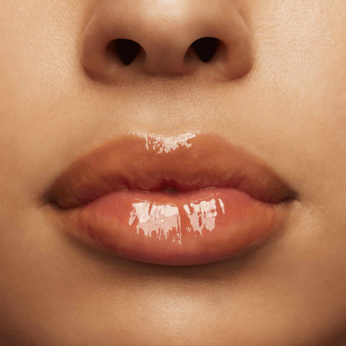 Squirt Plumping Gloss Stick, 2.3 g, Hazard, Model, medium