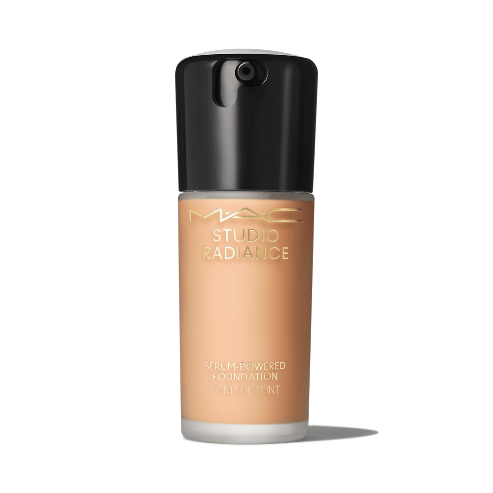 Studio Radiance Serum-Powered™ Foundation, 30.0 ml, NW22, Product Shot