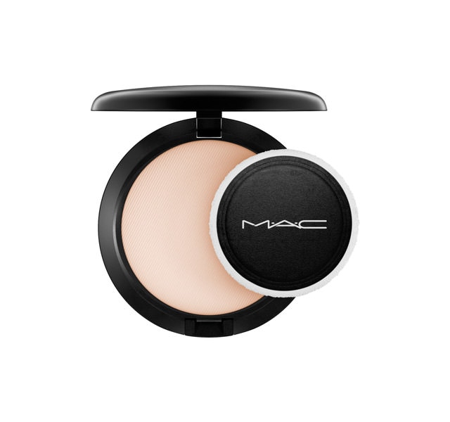 mac blot powder review