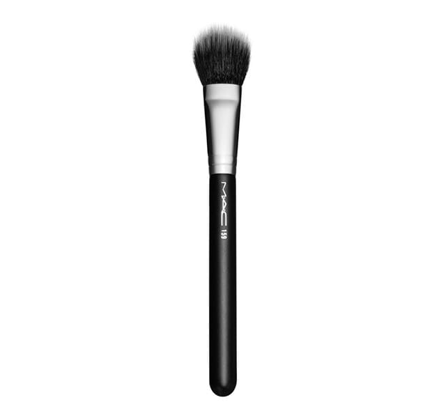 159 Duo Fibre Blush Brush MAC Cosmetics Official Site