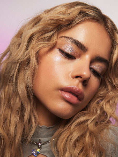 Go All In On the Viral Glitter Tears Look