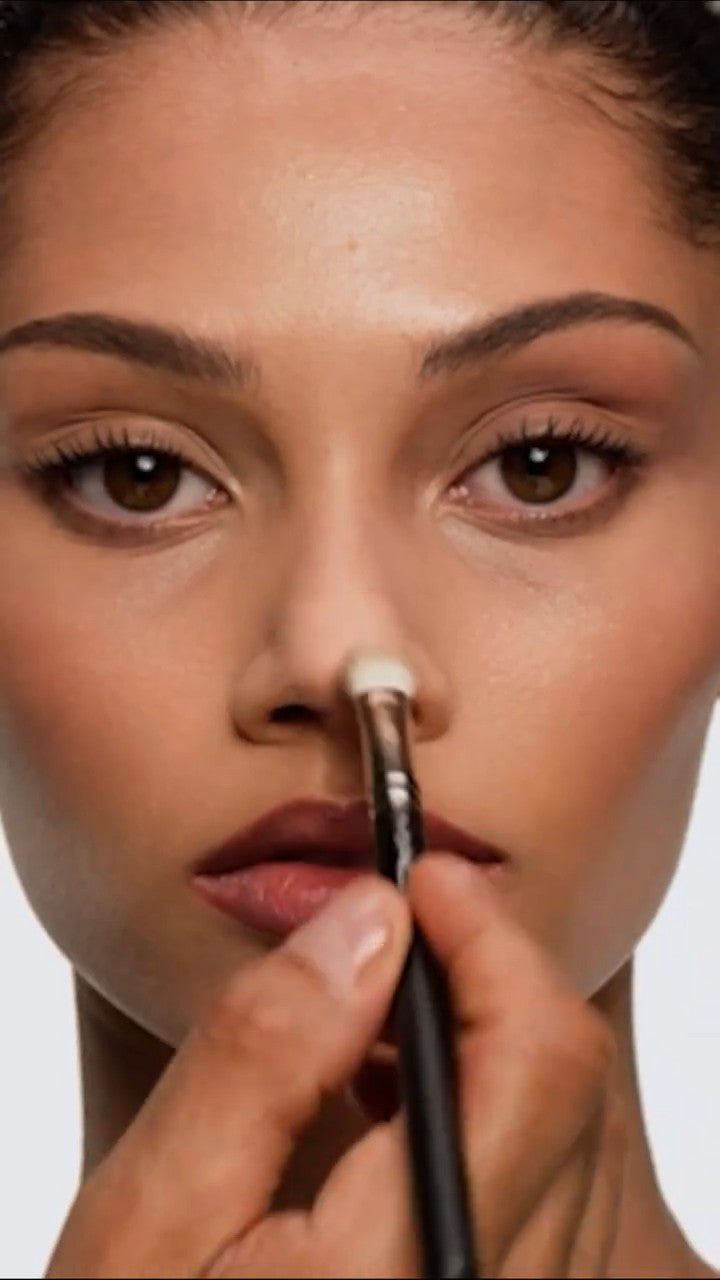 Load video: Multisculpt_Matte_Liquid_Eyeshadow_And_All-Over_Colour_cover