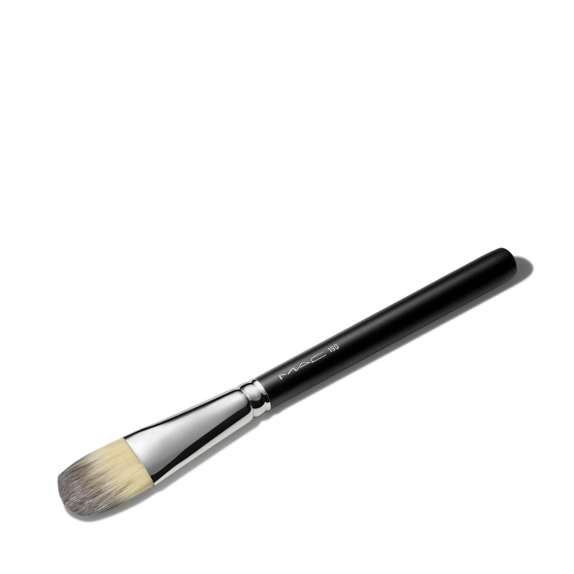 190 Synthetic Foundation Brush, Product Shot