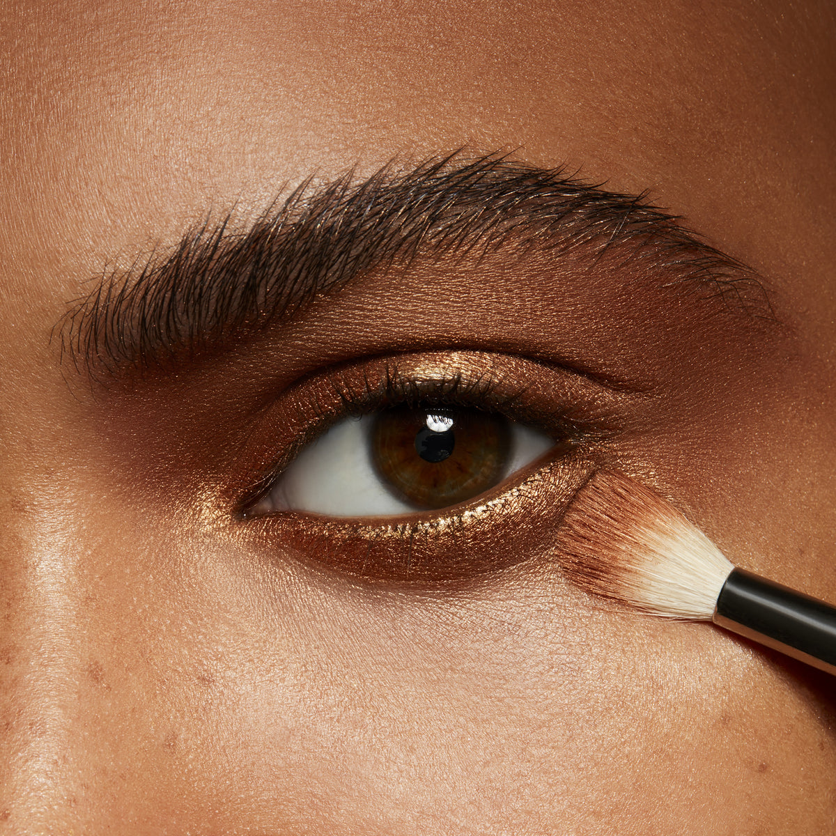 Small Eye Shadow, 1.5 g, Amber Lights, Model, medium