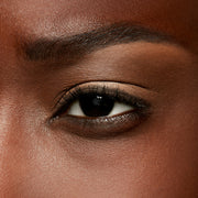 Small Eye Shadow, 1.5 g, Brulé, Model, deep