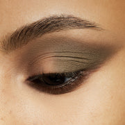 Small Eye Shadow, 1.5 g, Coquette, Model, medium