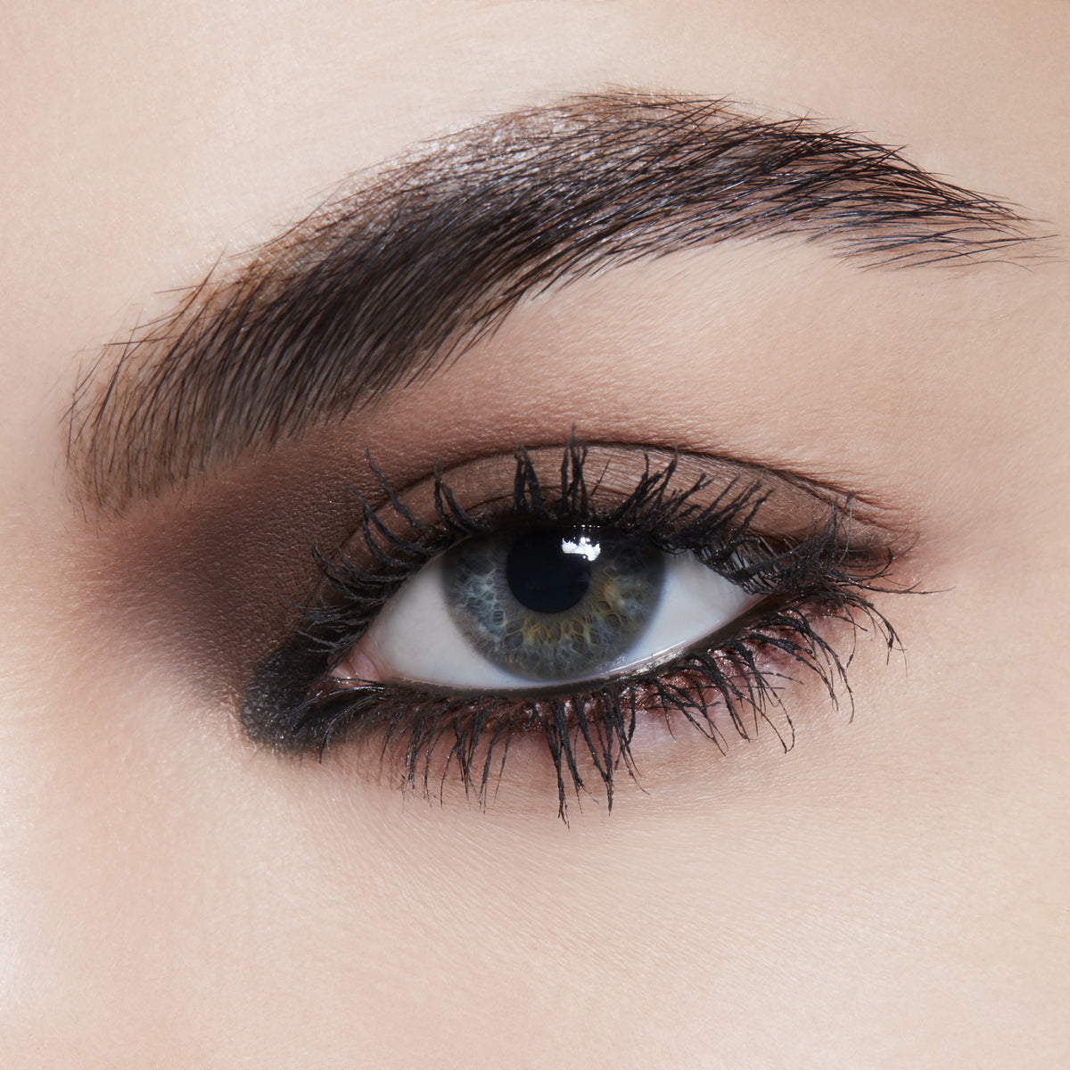 Small Eye Shadow, 1.5 g, Espresso, Model, light