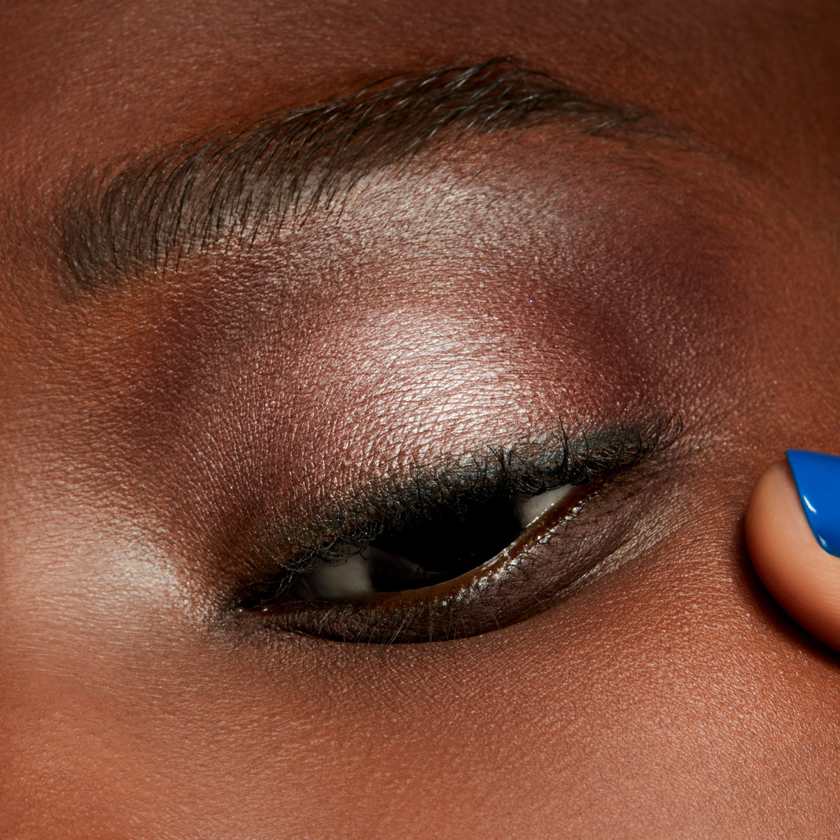 Small Eye Shadow, 1.5 g, Girlie, Model, deep