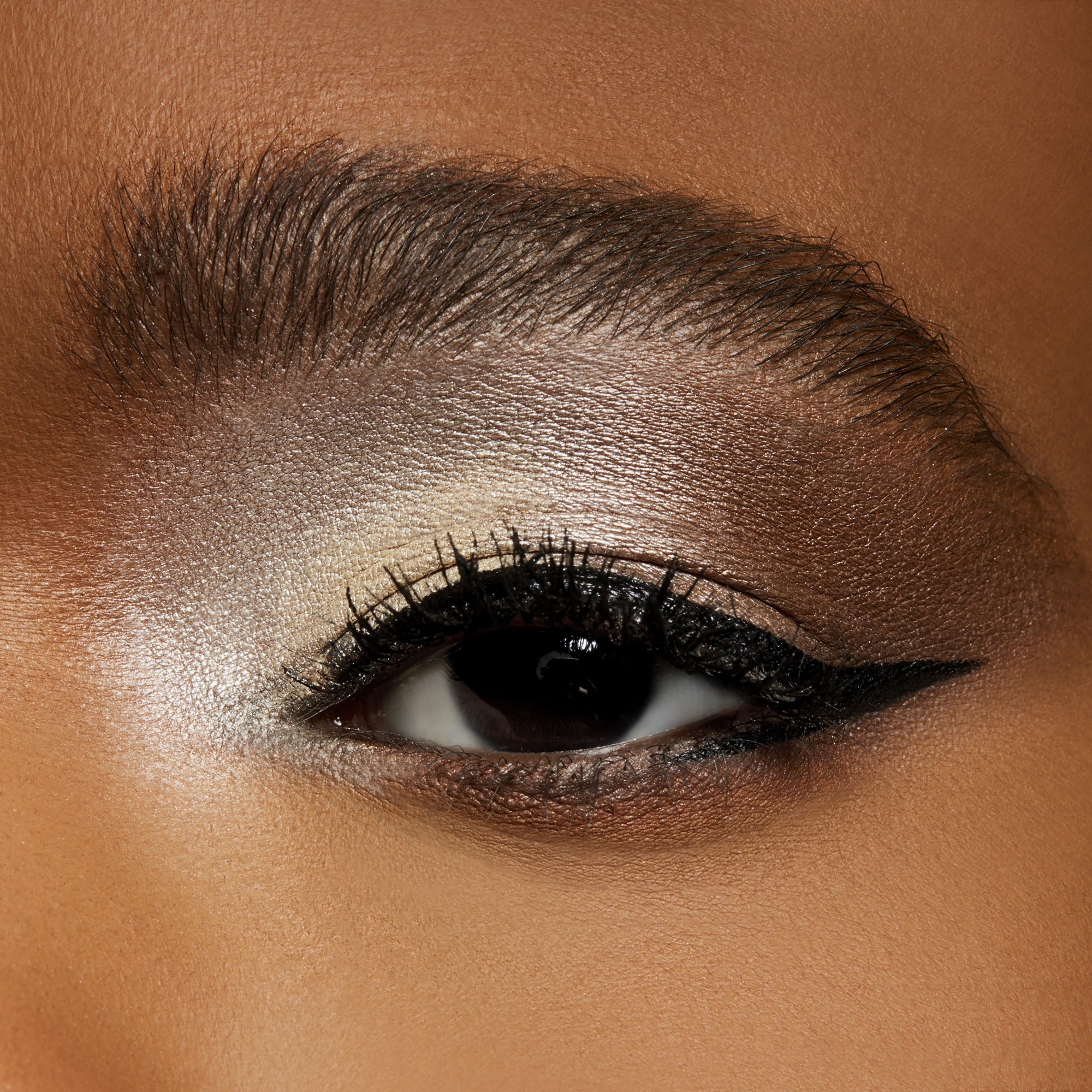 Small Eye Shadow, 1.5 g, Nylon, Model, deep