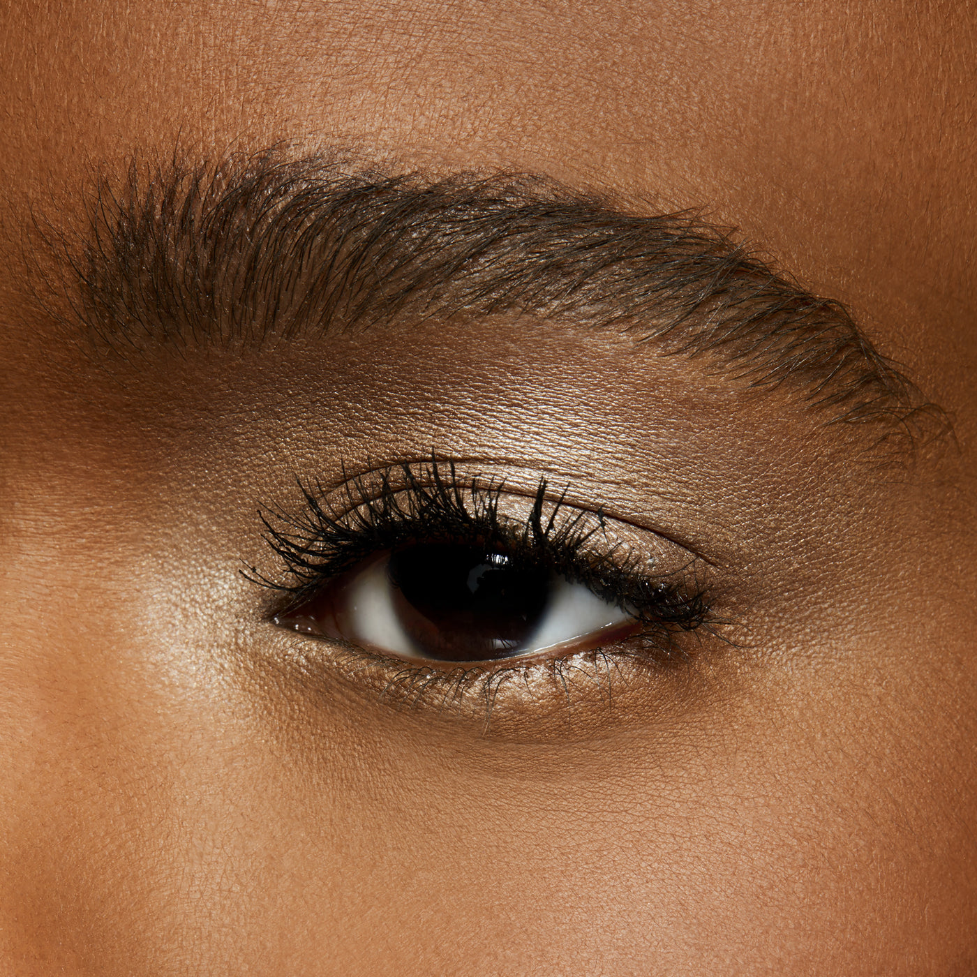 Small Eye Shadow, 1.5 g, Ricepaper, Model, deep