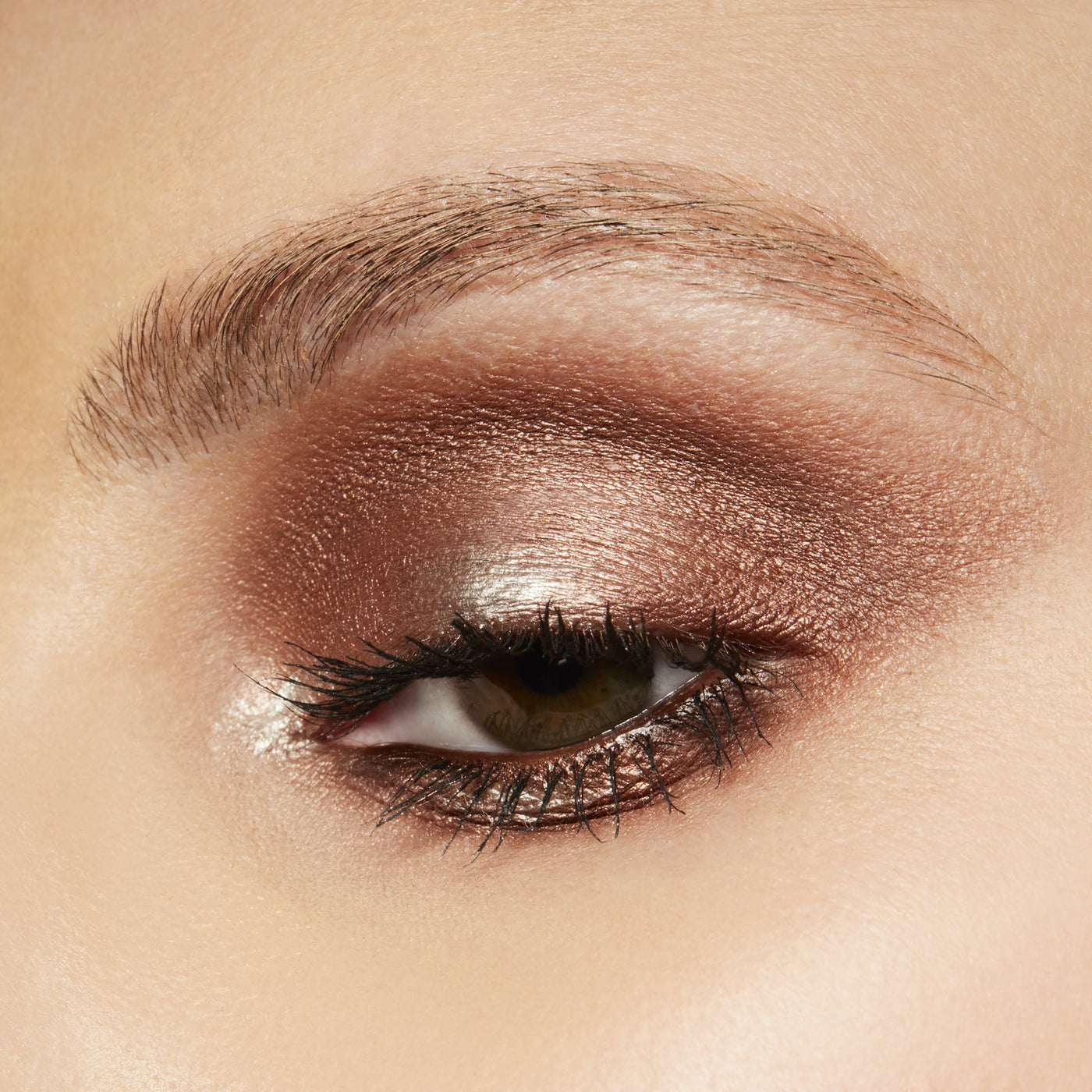 Small Eye Shadow, 1.5 g, Sable, Model, light