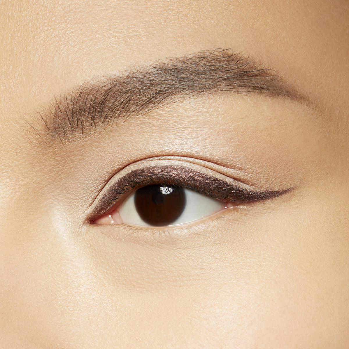 Small Eye Shadow, 1.5 g, Shroom, Model, light