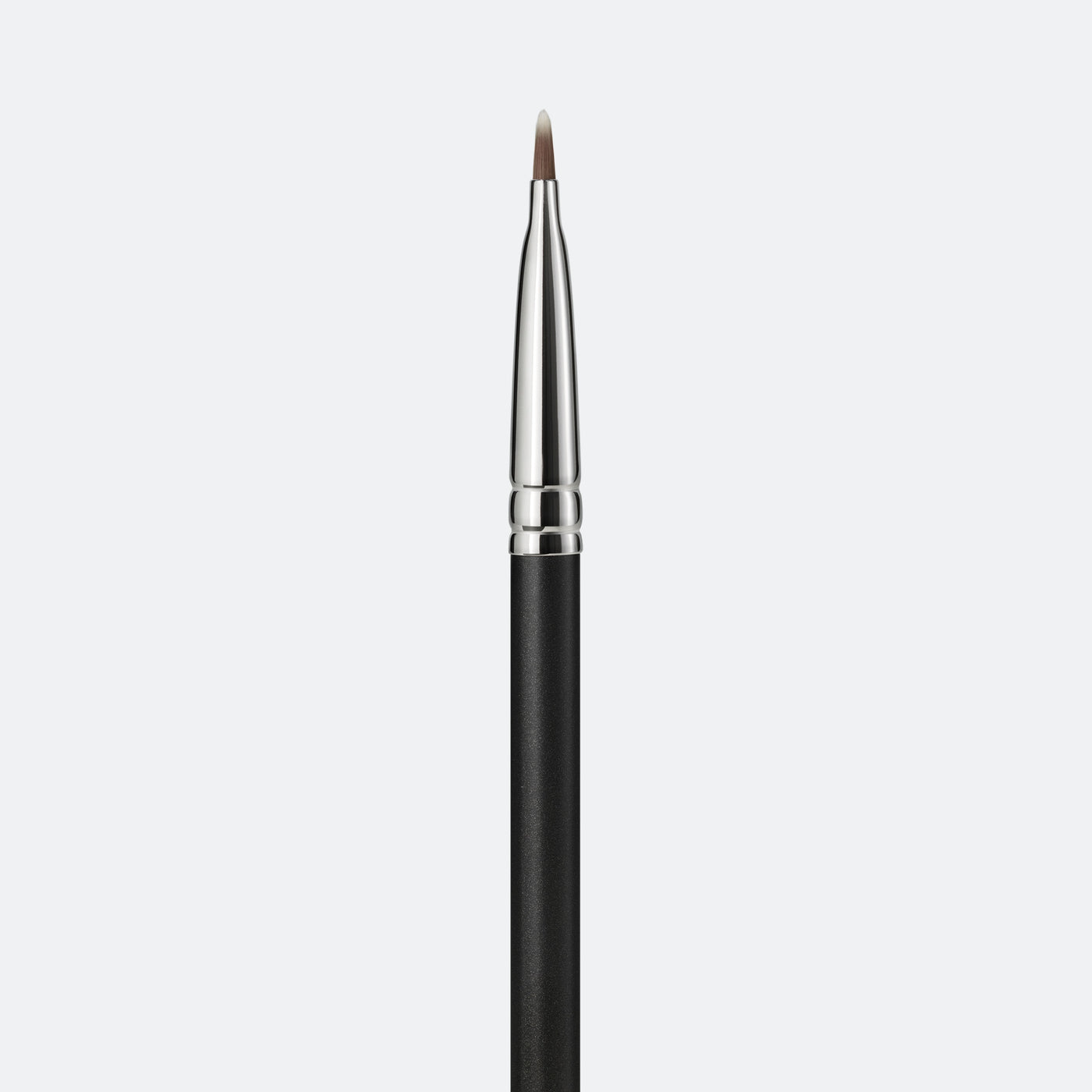 231 Synthetic Small Shader Brush, Product Shot