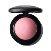 Mineralize Blush | Baked Powder Blush, 3.2 g, Dainty, Product Shot