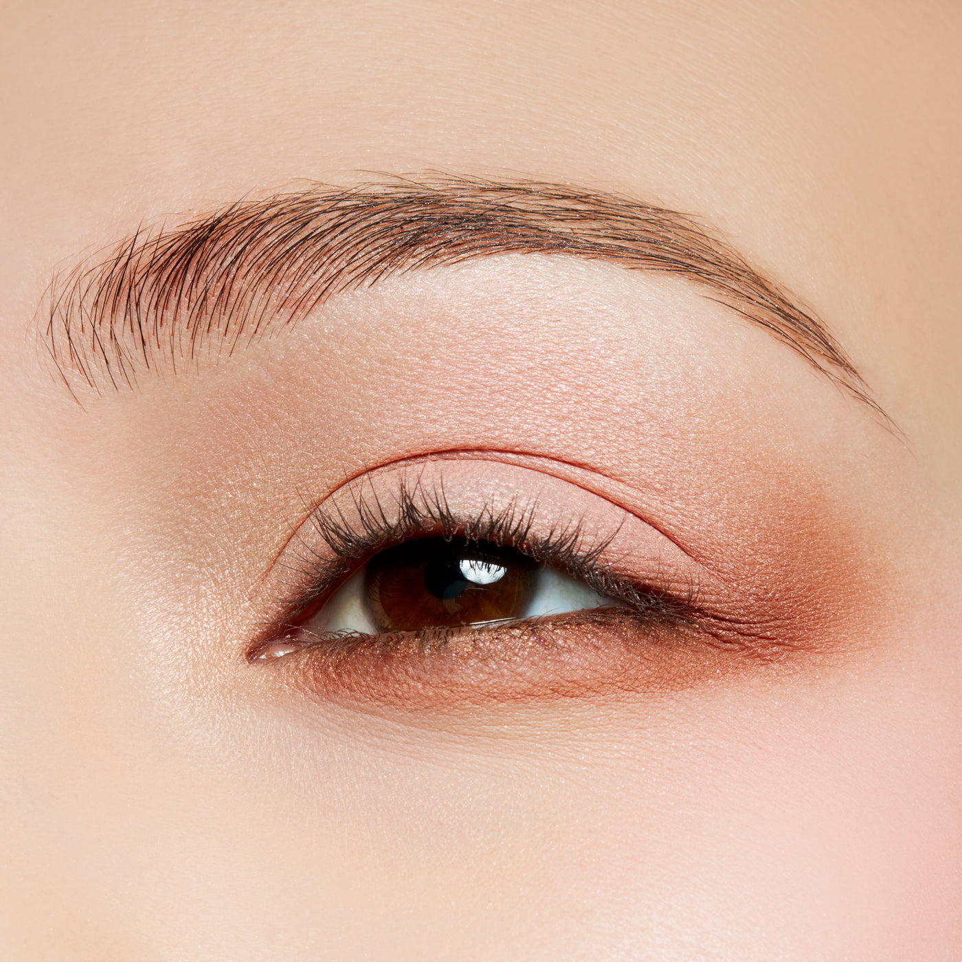 Extra Dimension Extra Dimension Eye Shadow, 1.3 g, A Natural Flirt, Model, light