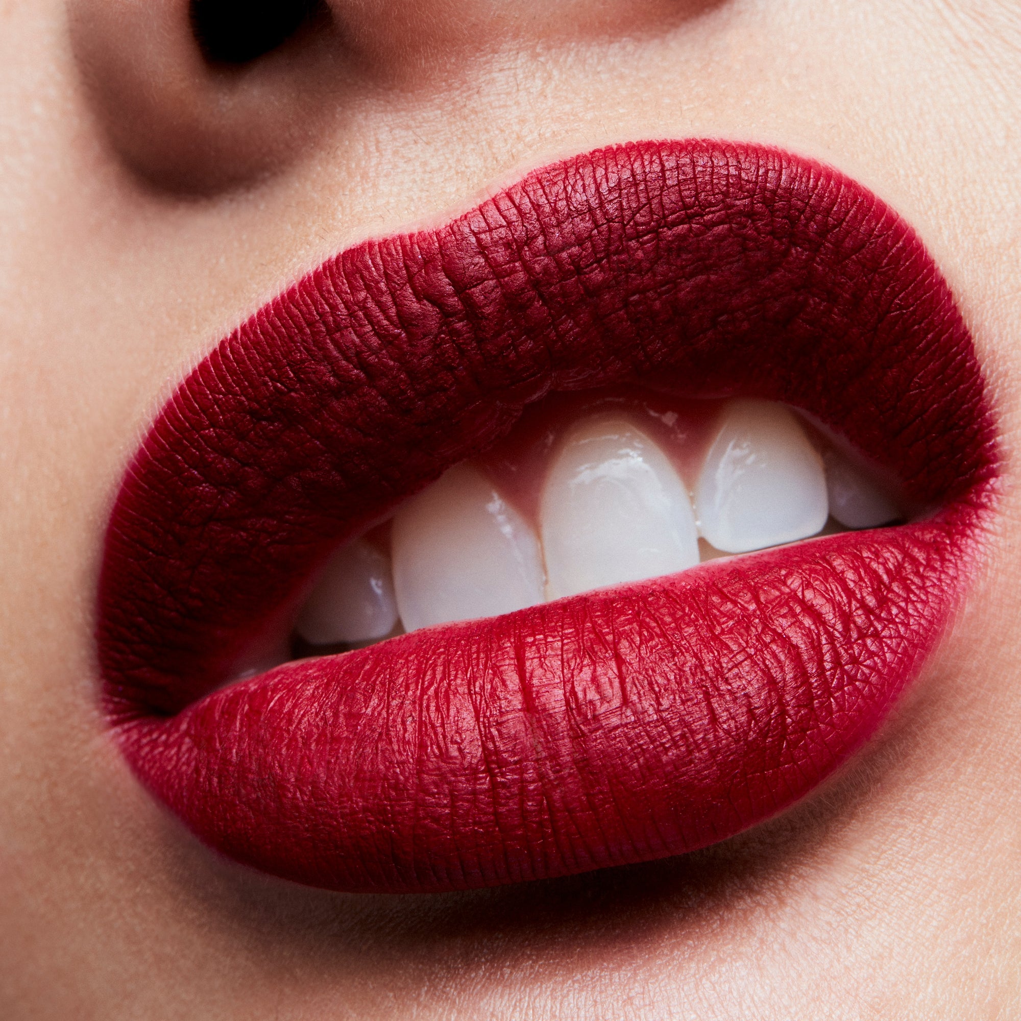 Retro Matte Liquid Lipcolour, 5.0 ml, Dance With Me, Model, light