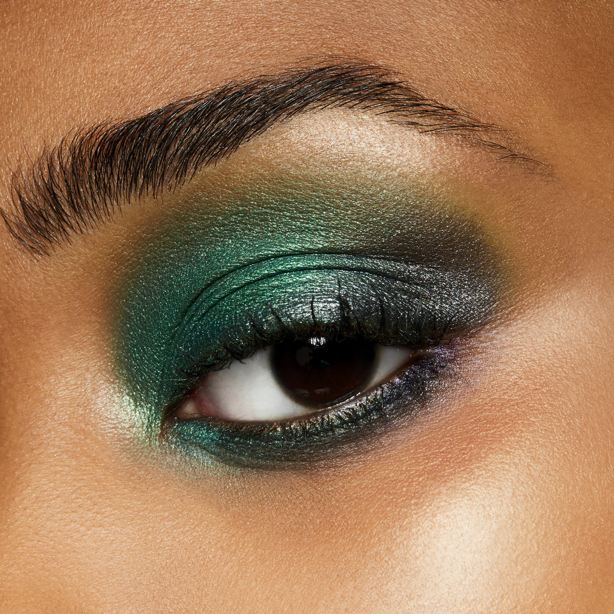 Small Eye Shadow, 1.5 g, New Crop, Model, deep