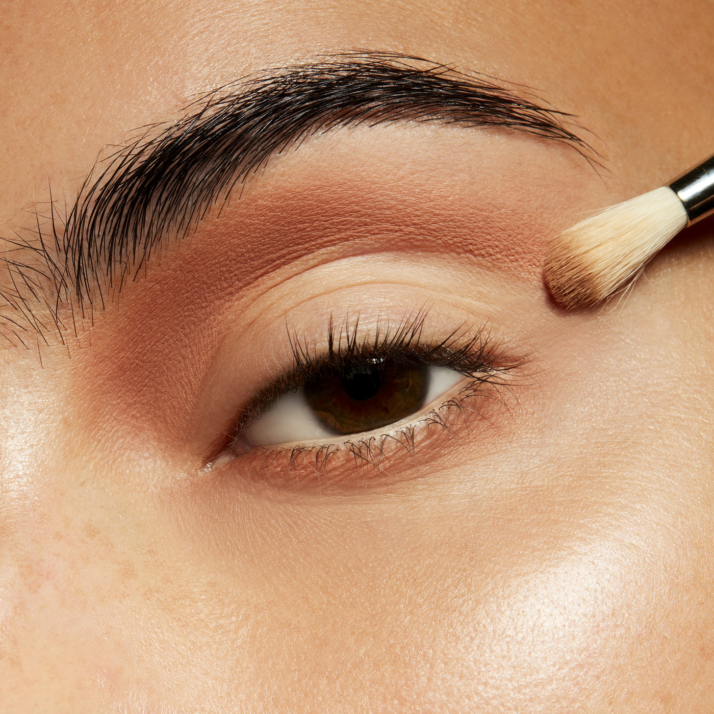Small Eye Shadow, 1.5 g, Tete-A-Tint, Model, medium