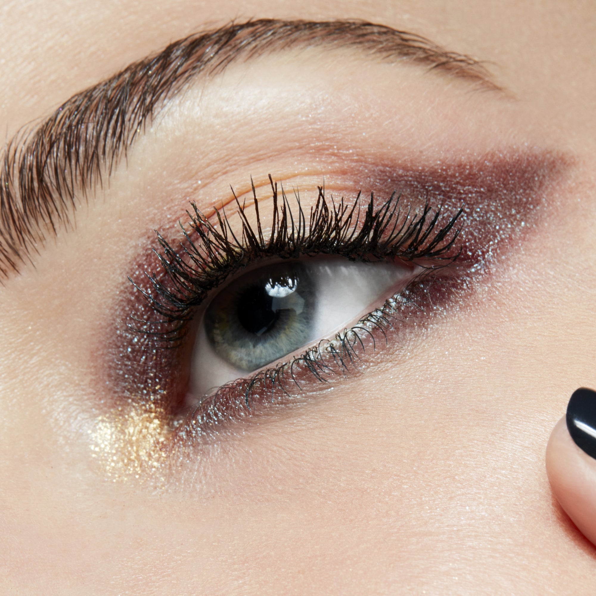Small Eye Shadow, 1.5 g, Starry Night, Model, light