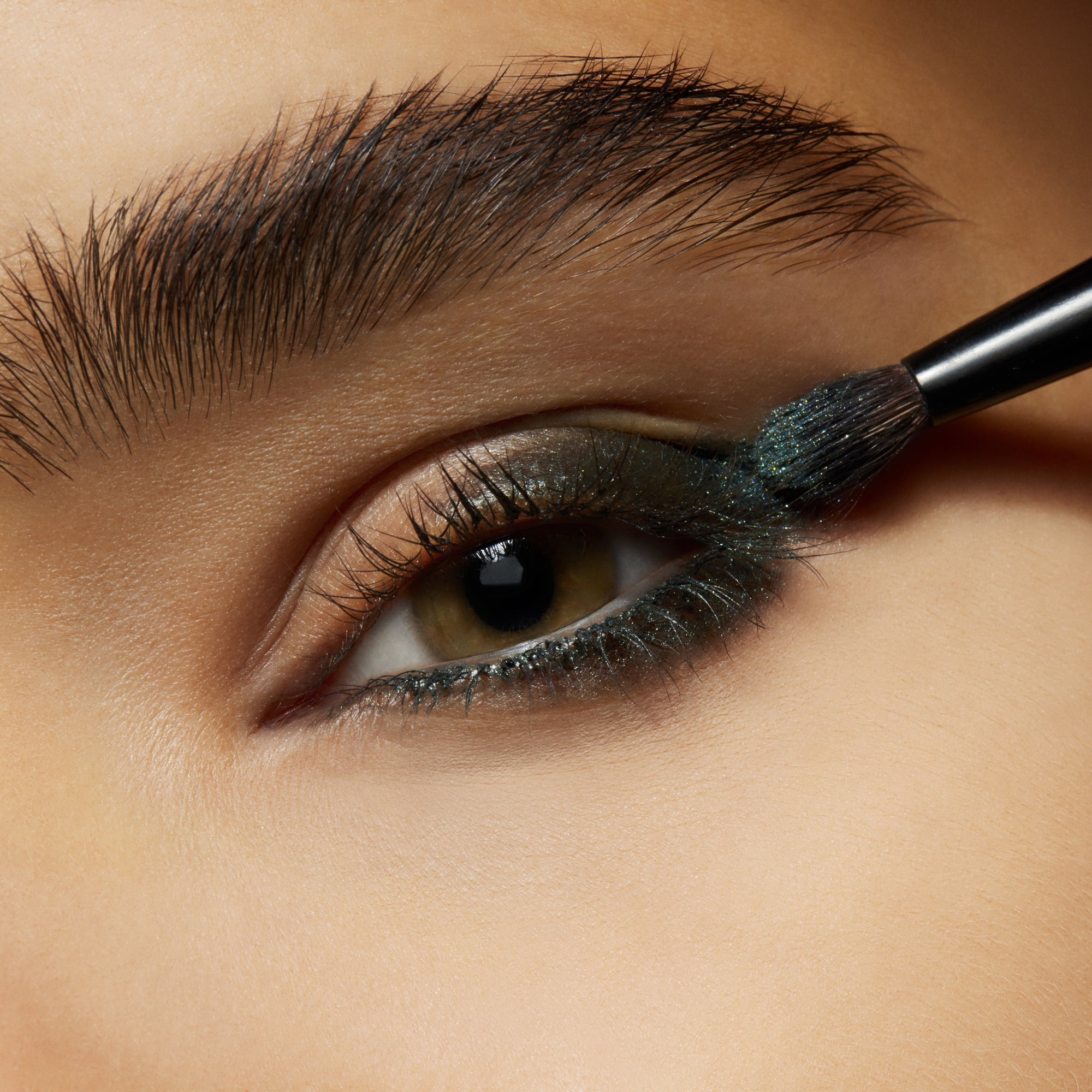 Small Eye Shadow, 1.5 g, That's Showbiz Baby, Model, medium