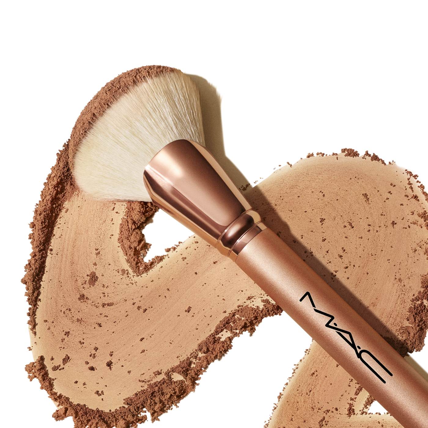 143S Bronzer Fan Brush, Alt