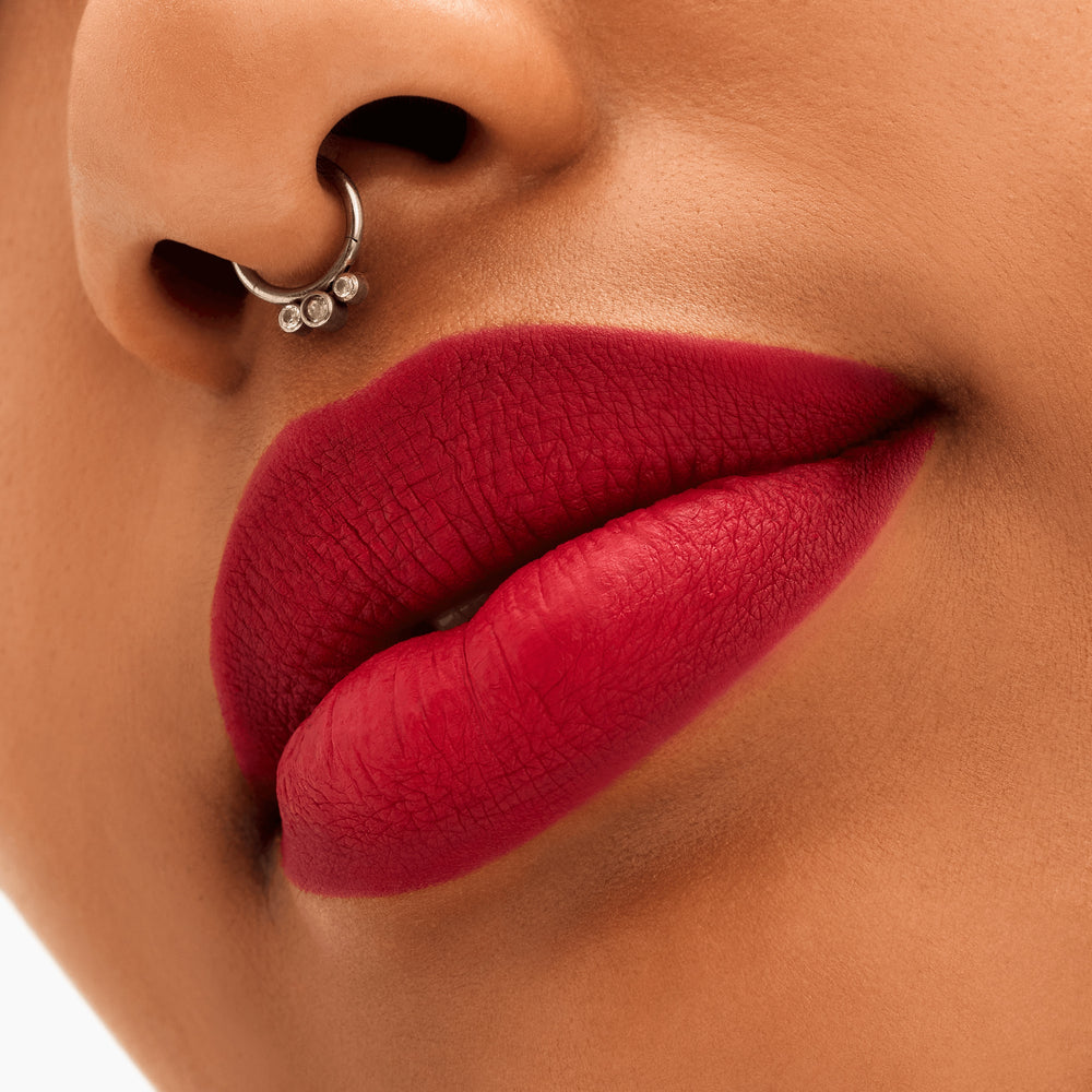 M·A·C Locked Kiss 24hr Lipstick, 1.8 g, Ruby True, Model, medium