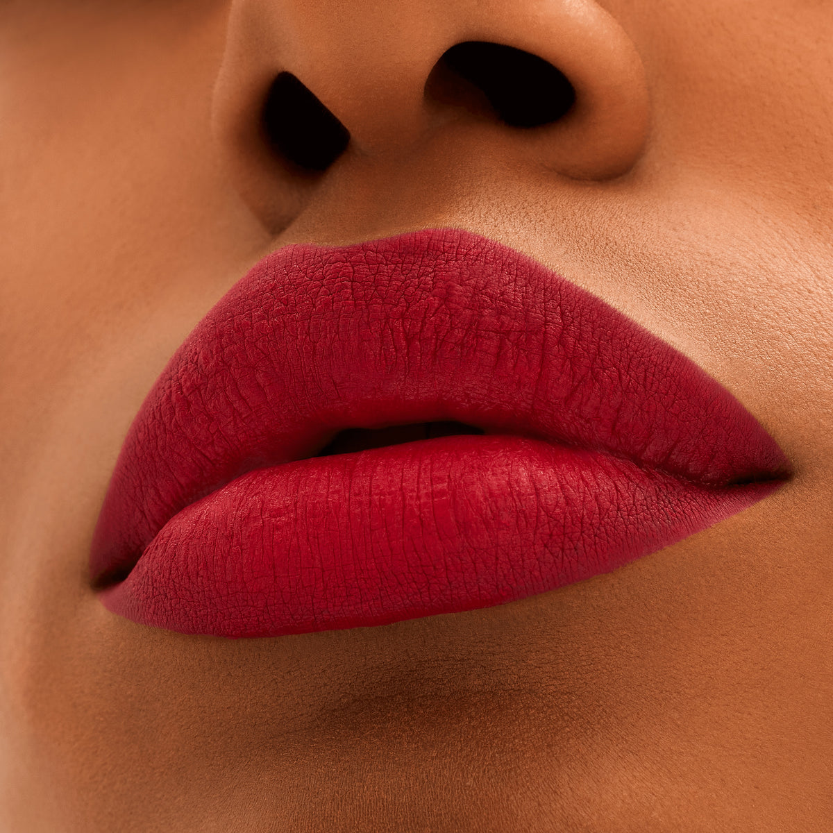 M·A·C Locked Kiss 24hr Lipstick, 1.8 g, Ruby True, Model, deep