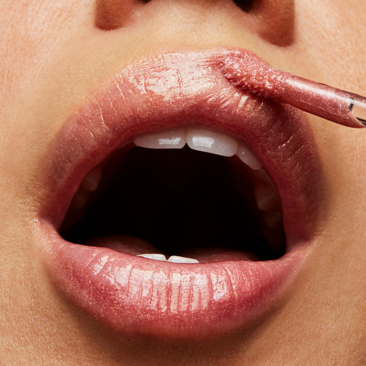 Lipglass, 3.1 ml, Nymphette, Model, medium