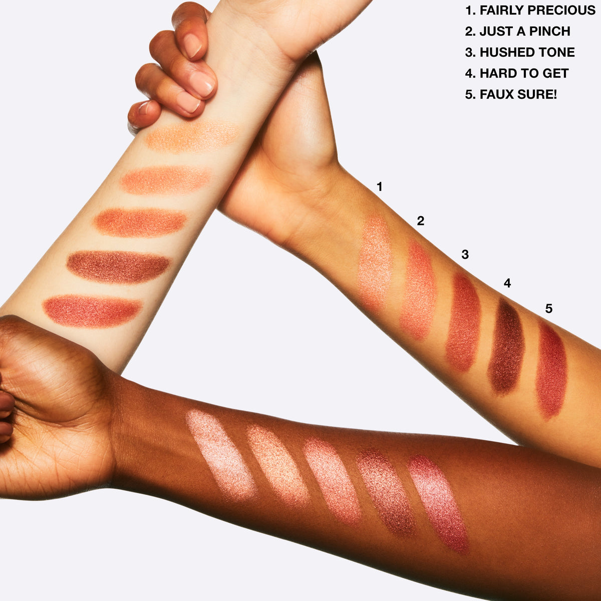 Extra Dimension Blush | Long-wearing Blush, 4.0 g, Hushed Tone, Model