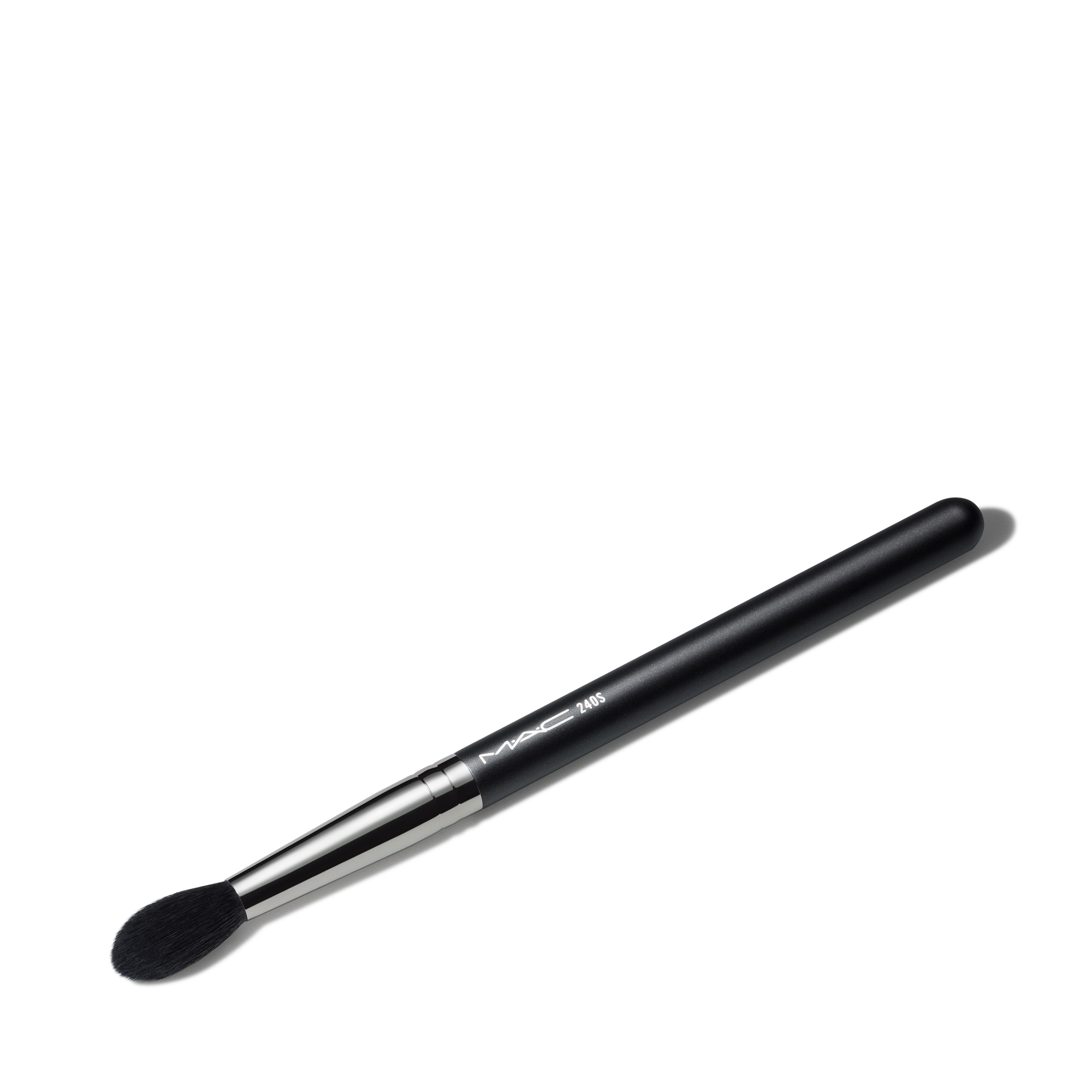 240 Synthetic Large Tapered Blending Brush, Product Shot