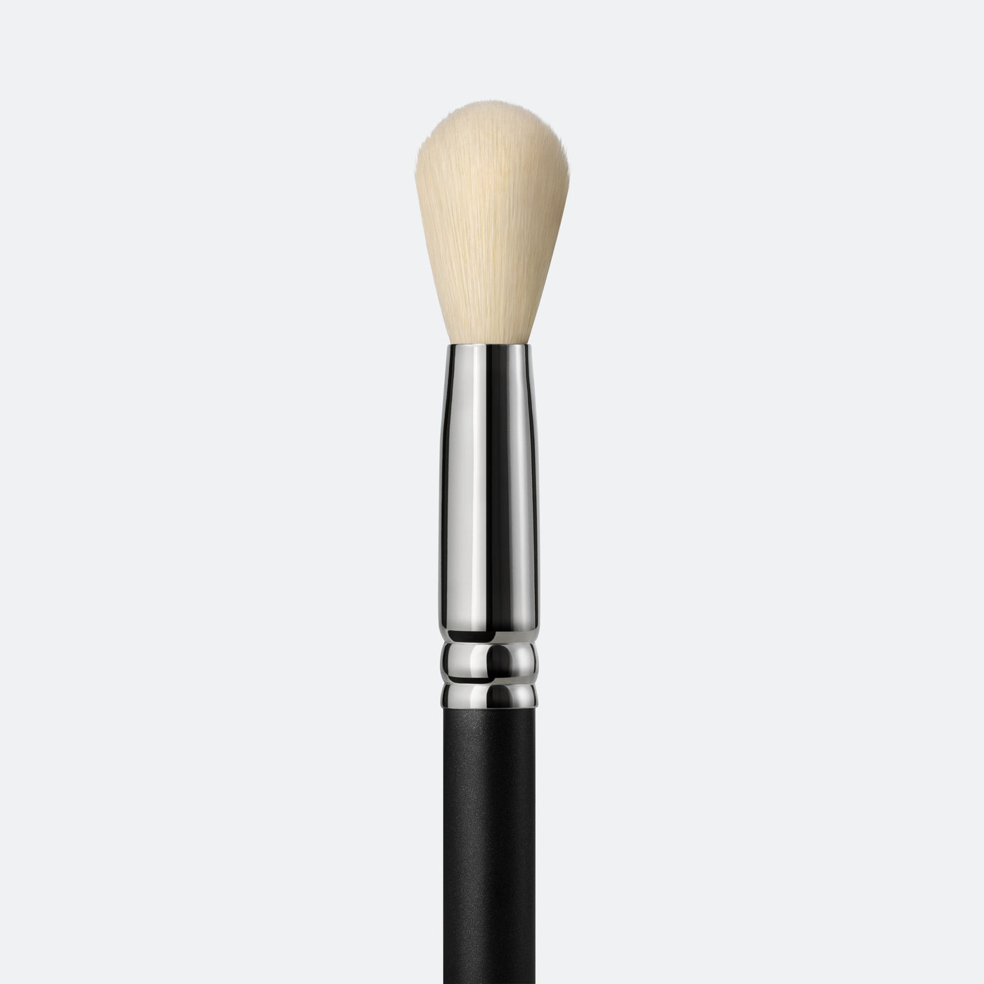 168 Synthetic Large Angled Contour Brush, Product Shot