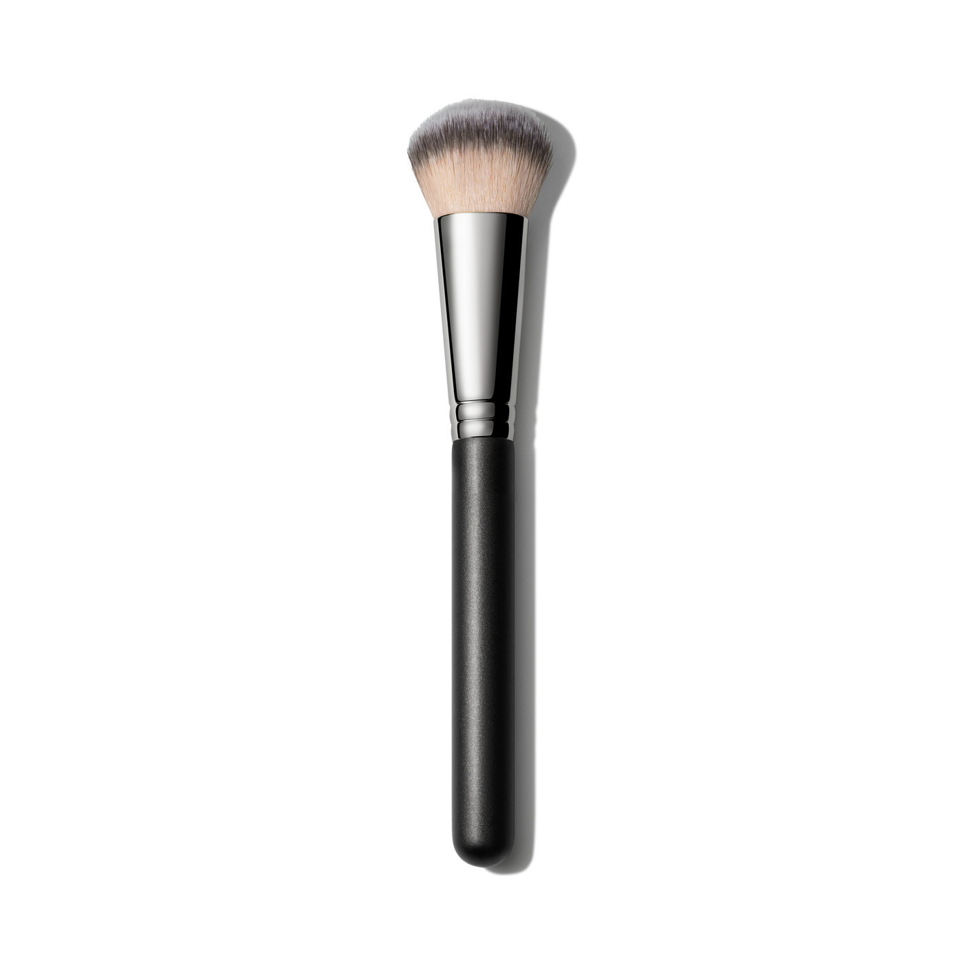128 Synthetic Split Fibre Cheek Brush, Product Shot