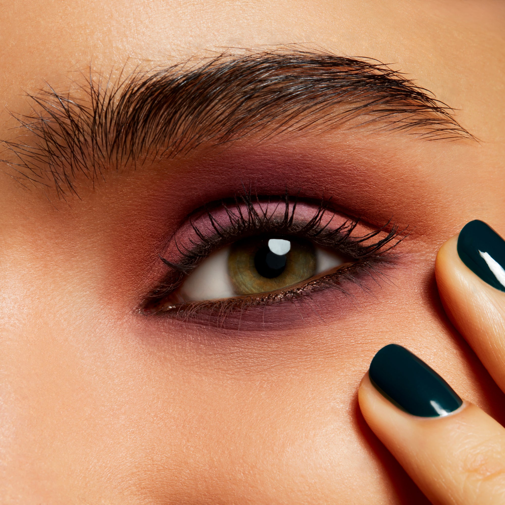 Powder Kiss Soft Matte Eye Shadow, 1.5 g, Ripened, Model, medium