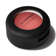 Powder Kiss Soft Matte Eye Shadow, 1.5 g, Devoted To Chili, Product Shot