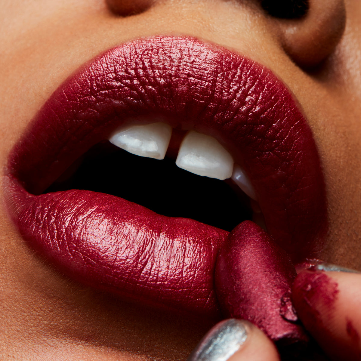 Frost Lipstick, 3.0 g, New York Apple, Model, medium