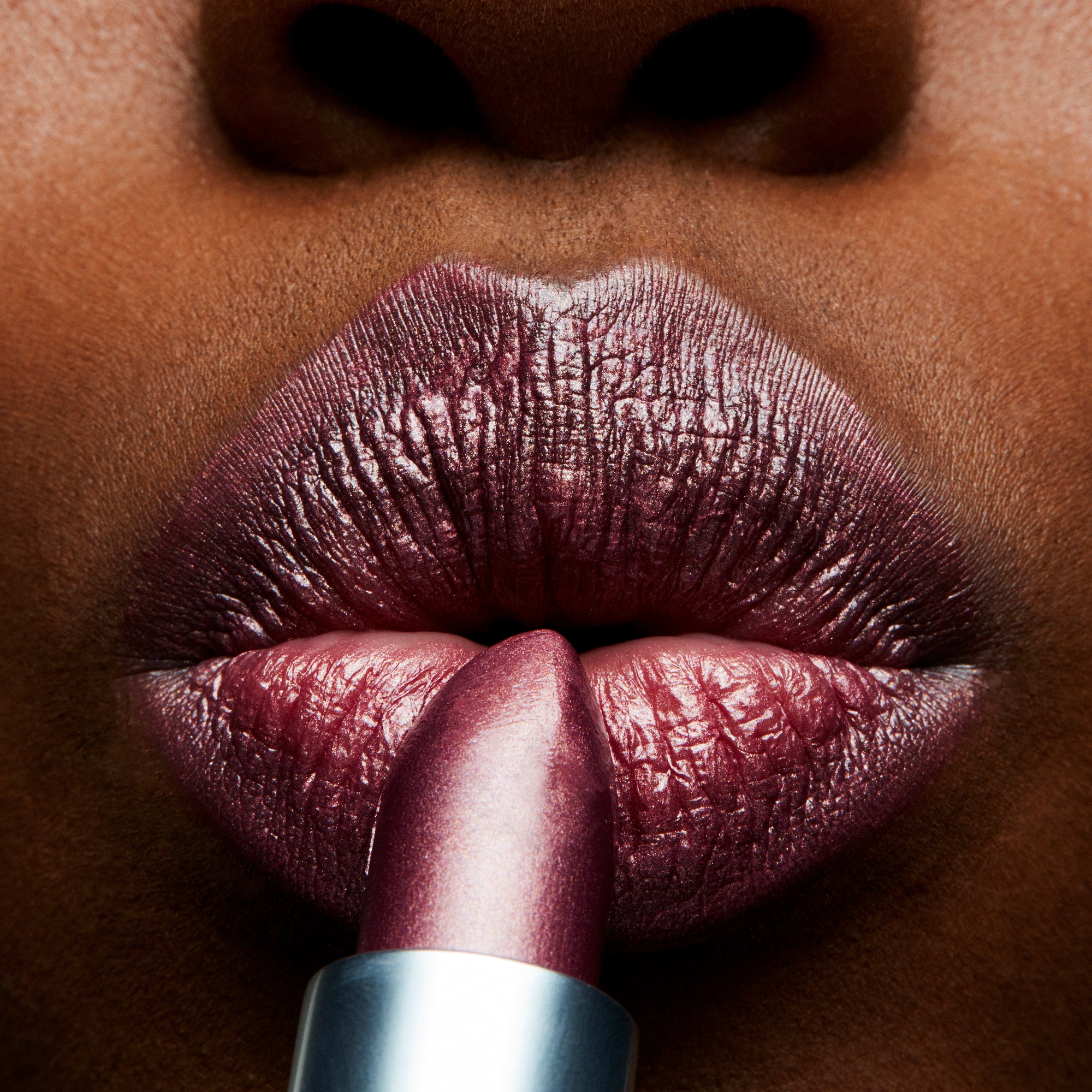 Frost Lipstick, 3.0 g, Plum Dandy, Model, deep