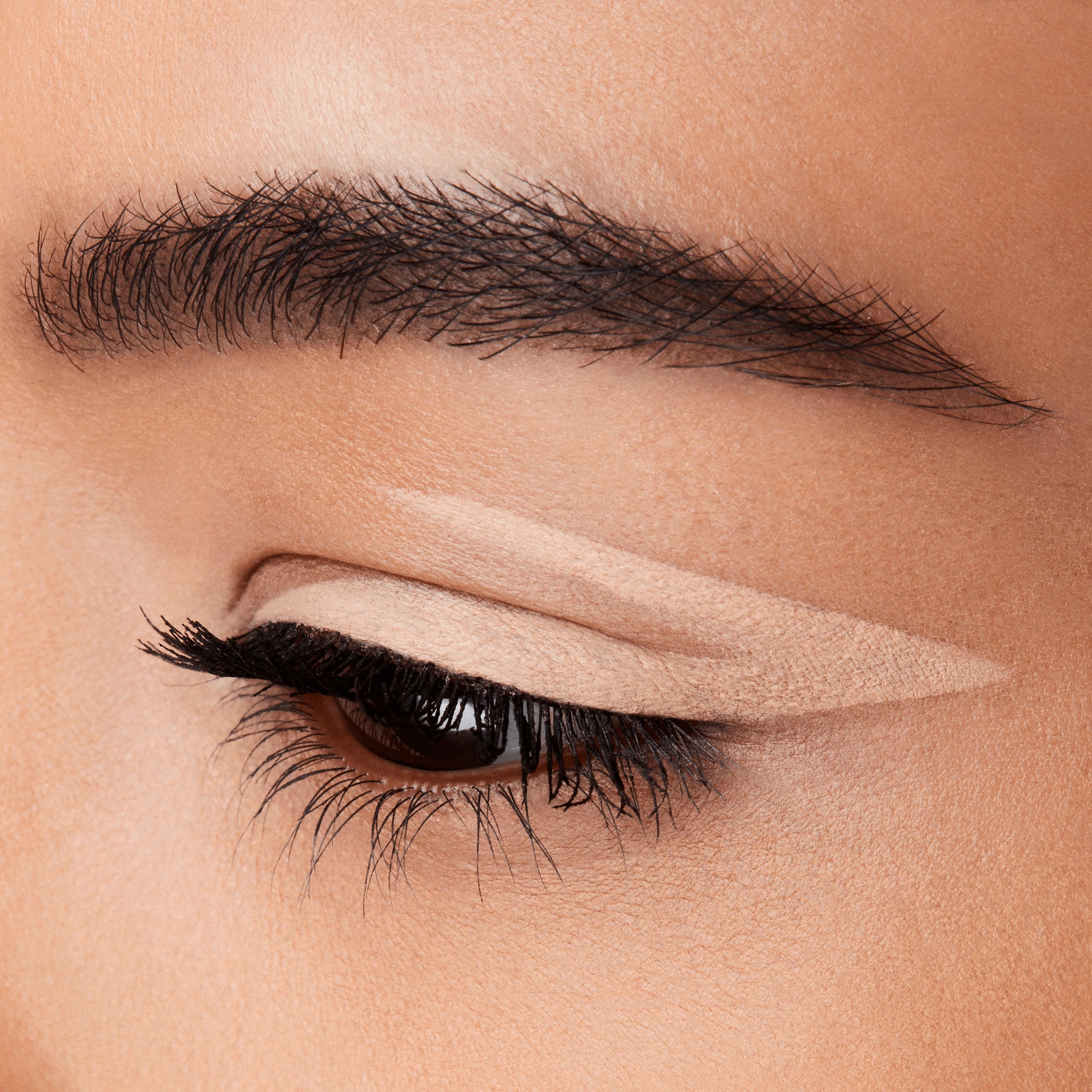 Colour Excess Gel Eye Liner, 0.35 g, Full Sleeve, Model