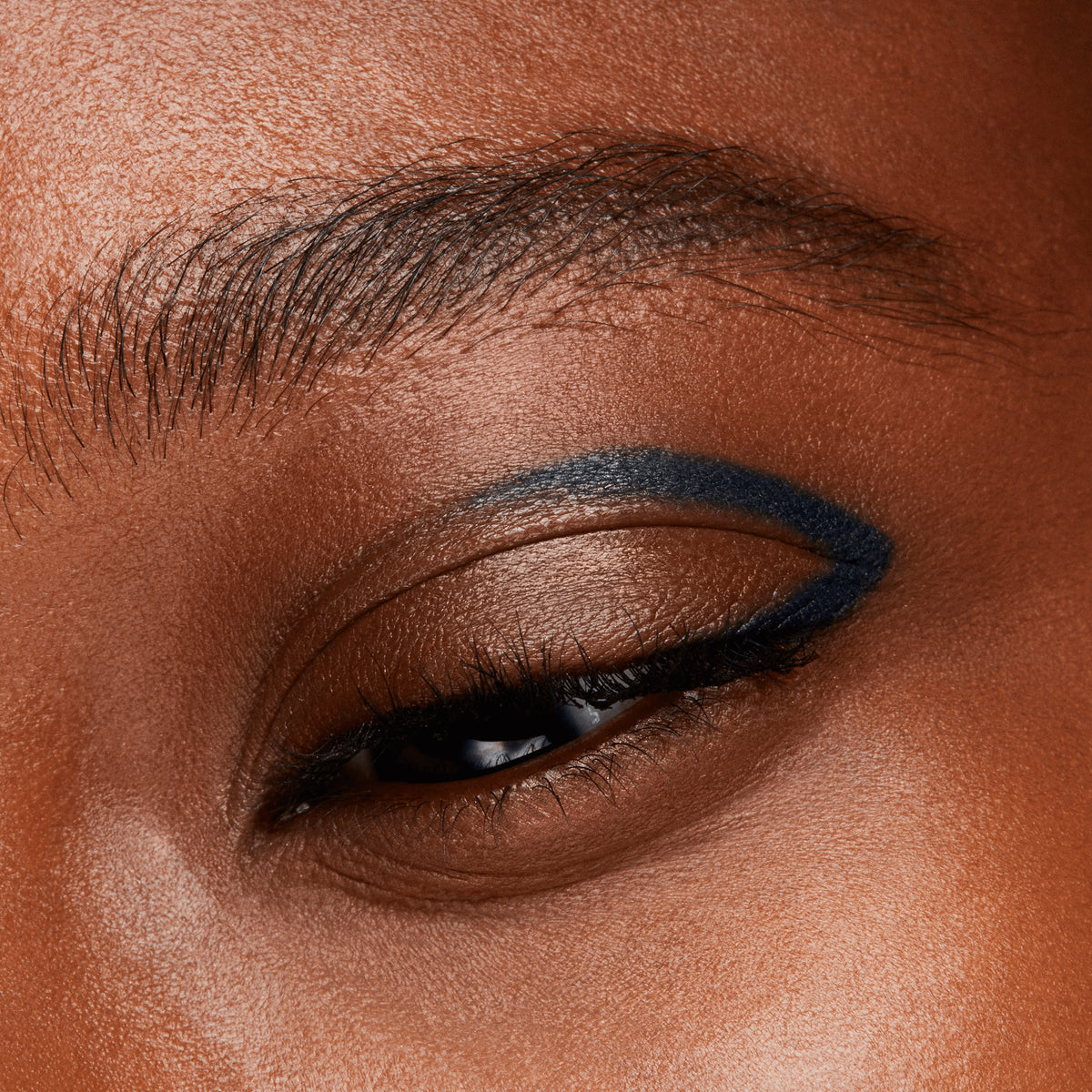 Colour Excess Gel Eye Liner, 0.35 g, Stay The Night, Model